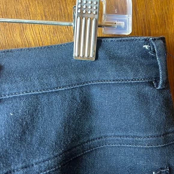 St. John Sport Blue Straight Leg Gold Hardware Jeans - Picture 6 of 14